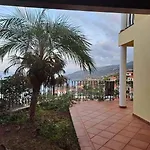 Δωμάτια σε οικογενειακή κατοικία Sea View House *