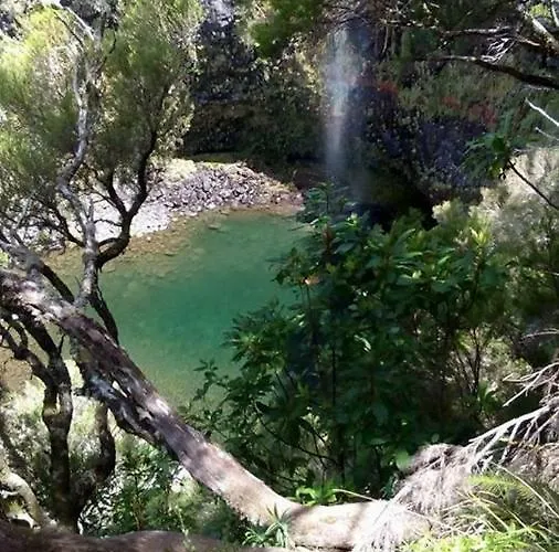 Rum i privatbostad Sea View House Ribeira Brava